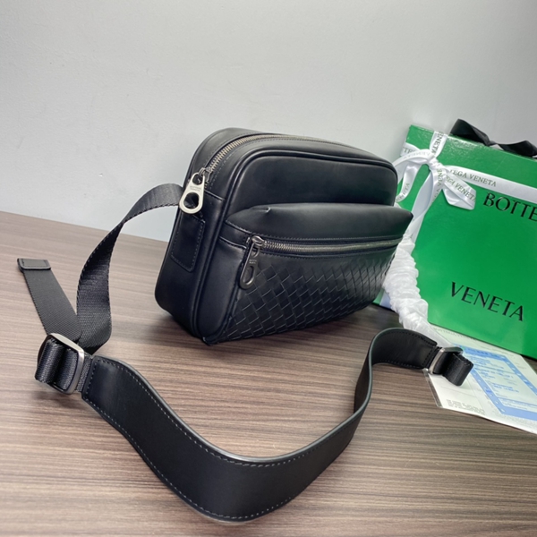 ボッテガヴェネタバッグ内部構造